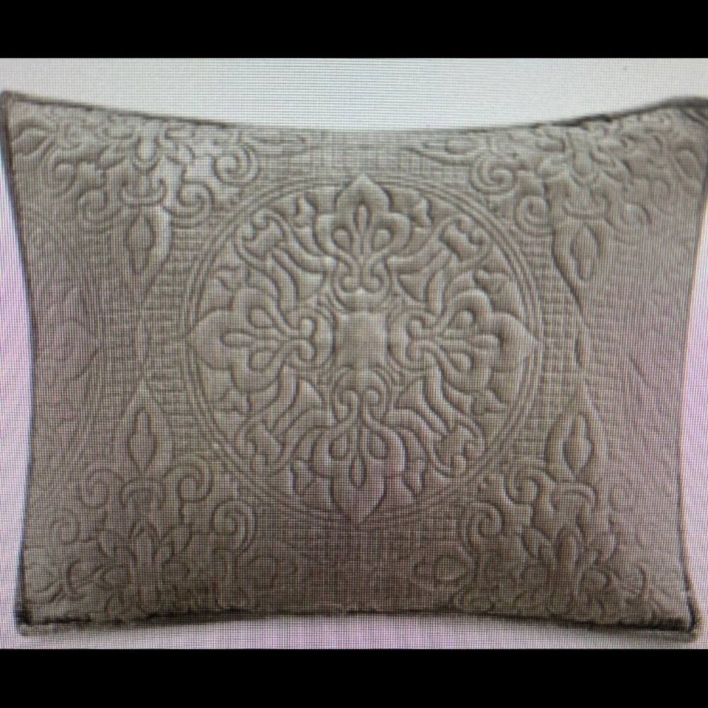 Martha Stewart Tufted Velvet Medallion Sham